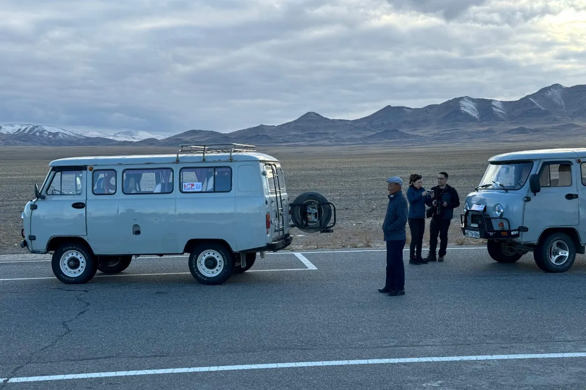 Off road by Russian van