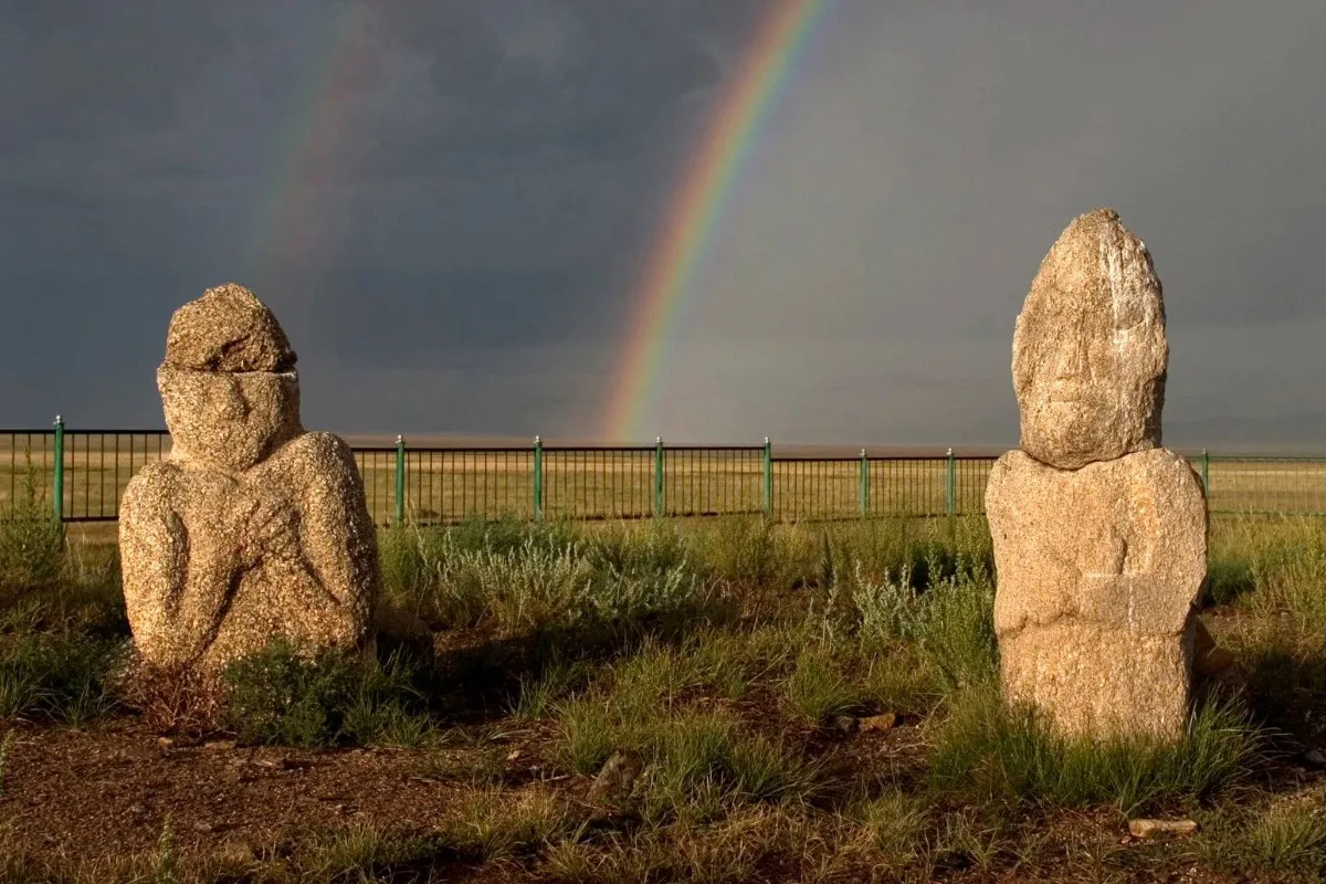 Ungut Monument in Mongolia features ancient Turkic stone sculptures and balbal stones from the 6th–8th centuries.