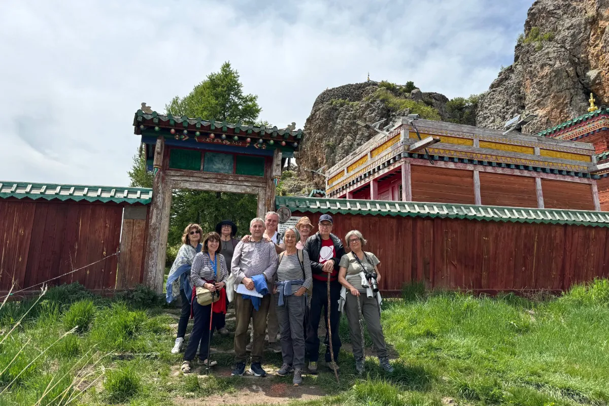 The hike to Tuvkhun Monastery