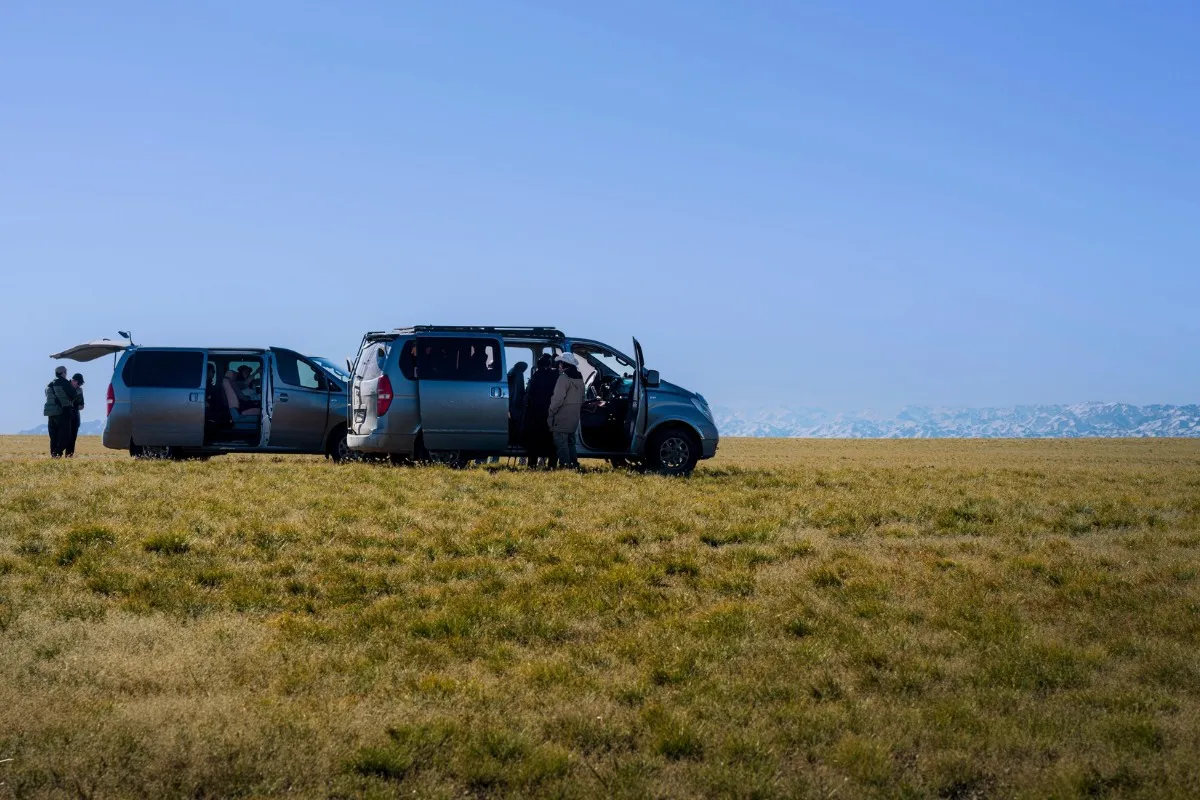 Gobi Gurvan Saikhan Mountain